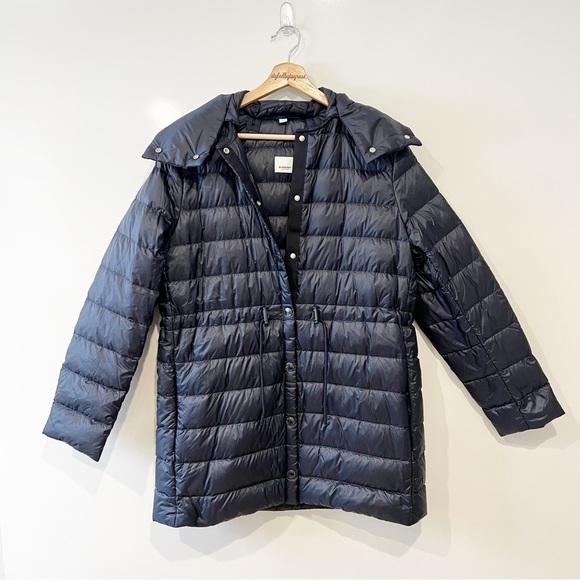 BURBERRY Detachable Collar Puffer Quilted Down Jacket - Picture 7 of 17
